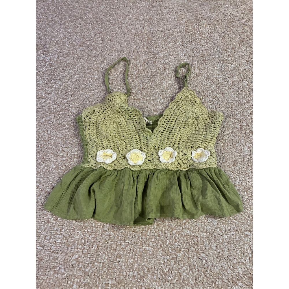 Hint Of Blush Crochet Daisy Peplum Tank Top Sage Green Women's Medium